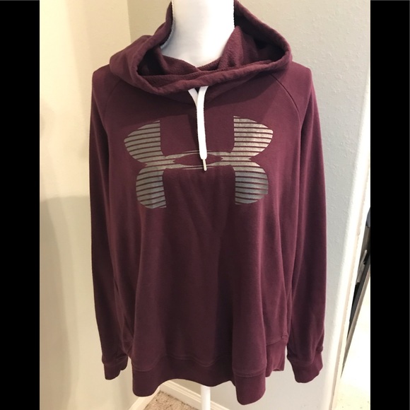 Under Armour Tops - Hoodie